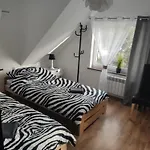 Pod Sosnami Międzylesie 6os Kwatera prywatna Ostróda