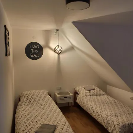 Kwatera prywatna Pod Sosnami Międzylesie