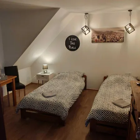 Kwatera prywatna Pod Sosnami Międzylesie